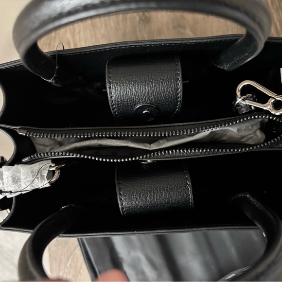 NWT Karl Lagerfeld Leather Handbag with Crossbody Strap - Picture 5 of 7